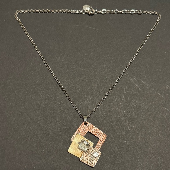 unbranded Jewelry - Y2K Silver Tone Geometric Pendant Necklace